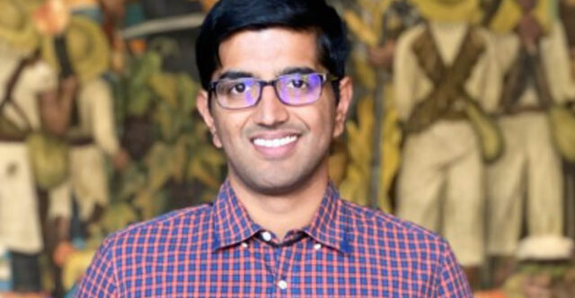 Cache founder and CEO Srikanth Narayan exchange funds