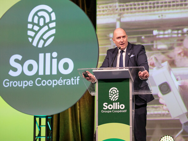 Pascal Houle, Chief Executive Officer of Sollio Cooperative Group at its 2024 annual general meeting. (CNW Group/Sollio Cooperative Group)
